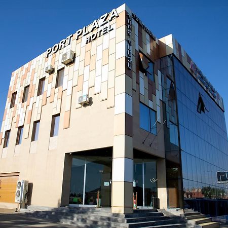 Отель Port Plaza Evn P'arak'ar Экстерьер фото